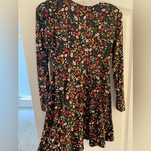 Floral long sleeve dress - Picture 5 of 5